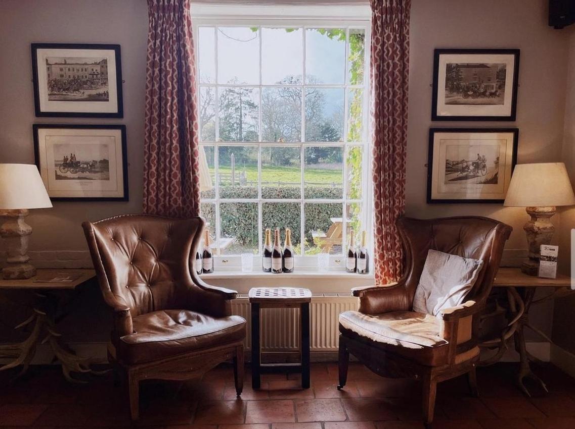 The King'S Head Hotell Holt  Exteriör bild