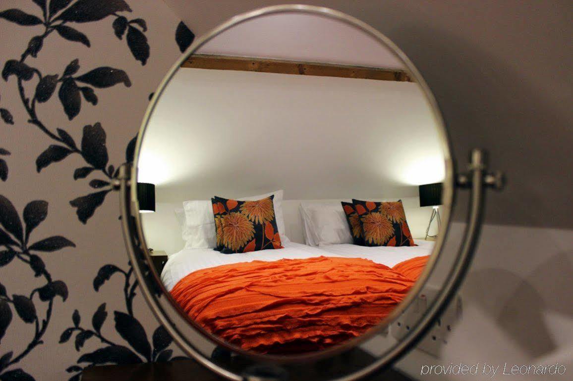 The King'S Head Hotell Holt  Exteriör bild